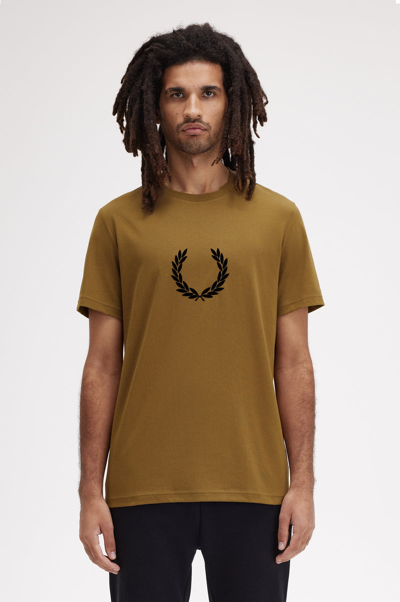 FLOCKED LAUREL WREATH GRA TEE