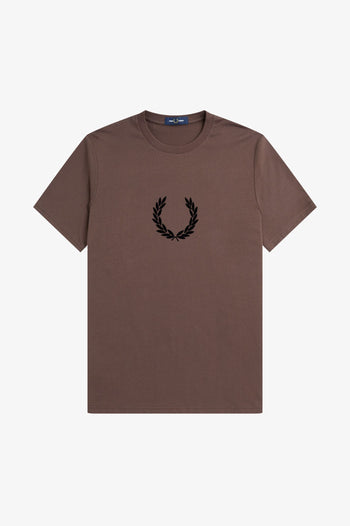 FLOCKED LAUREL WREATH GRA TEE