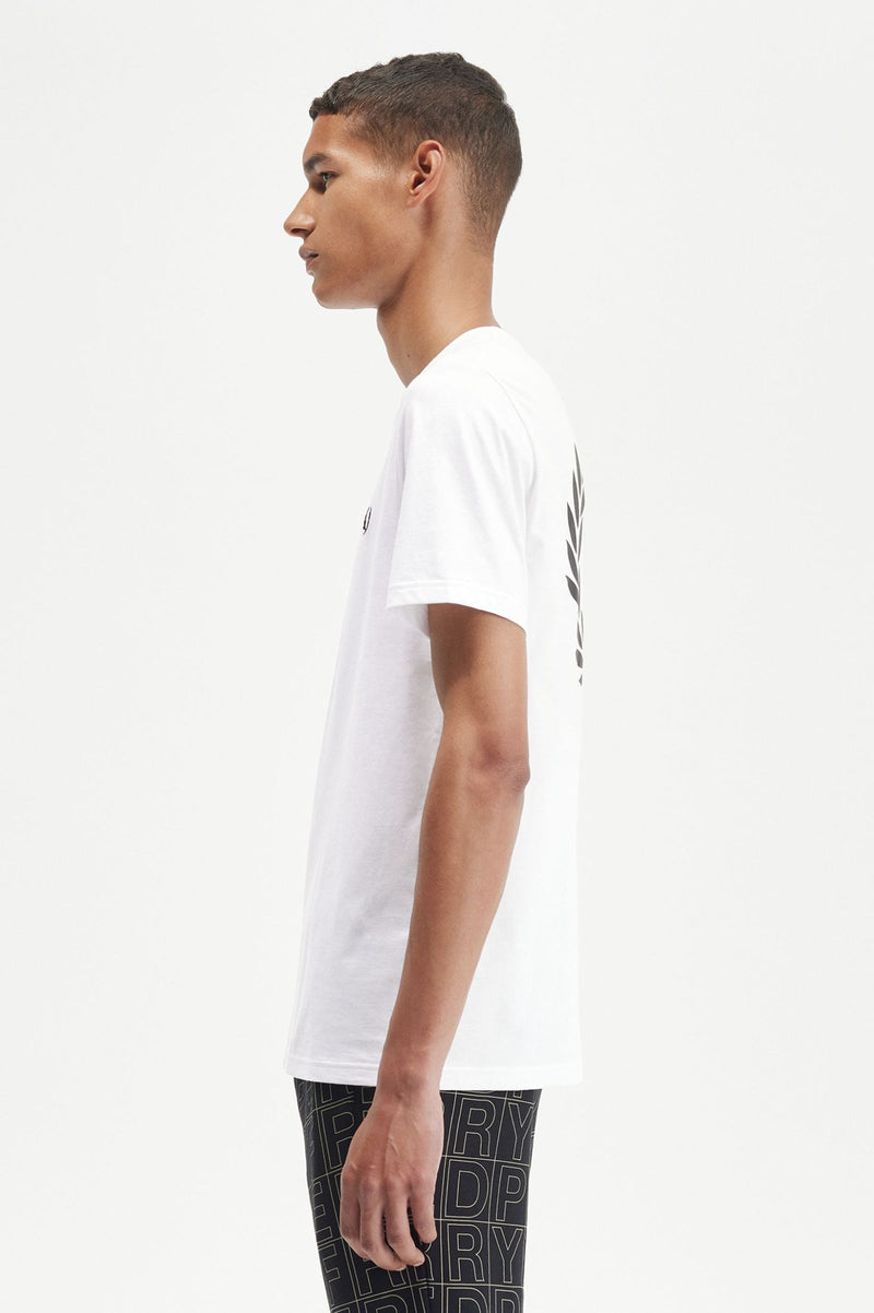 REAR POWDER LAUREL GRAPHIC TEE