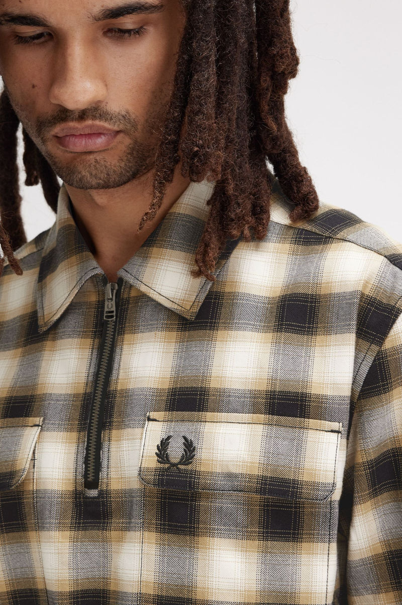 HALF ZIP CHECK SHIRT