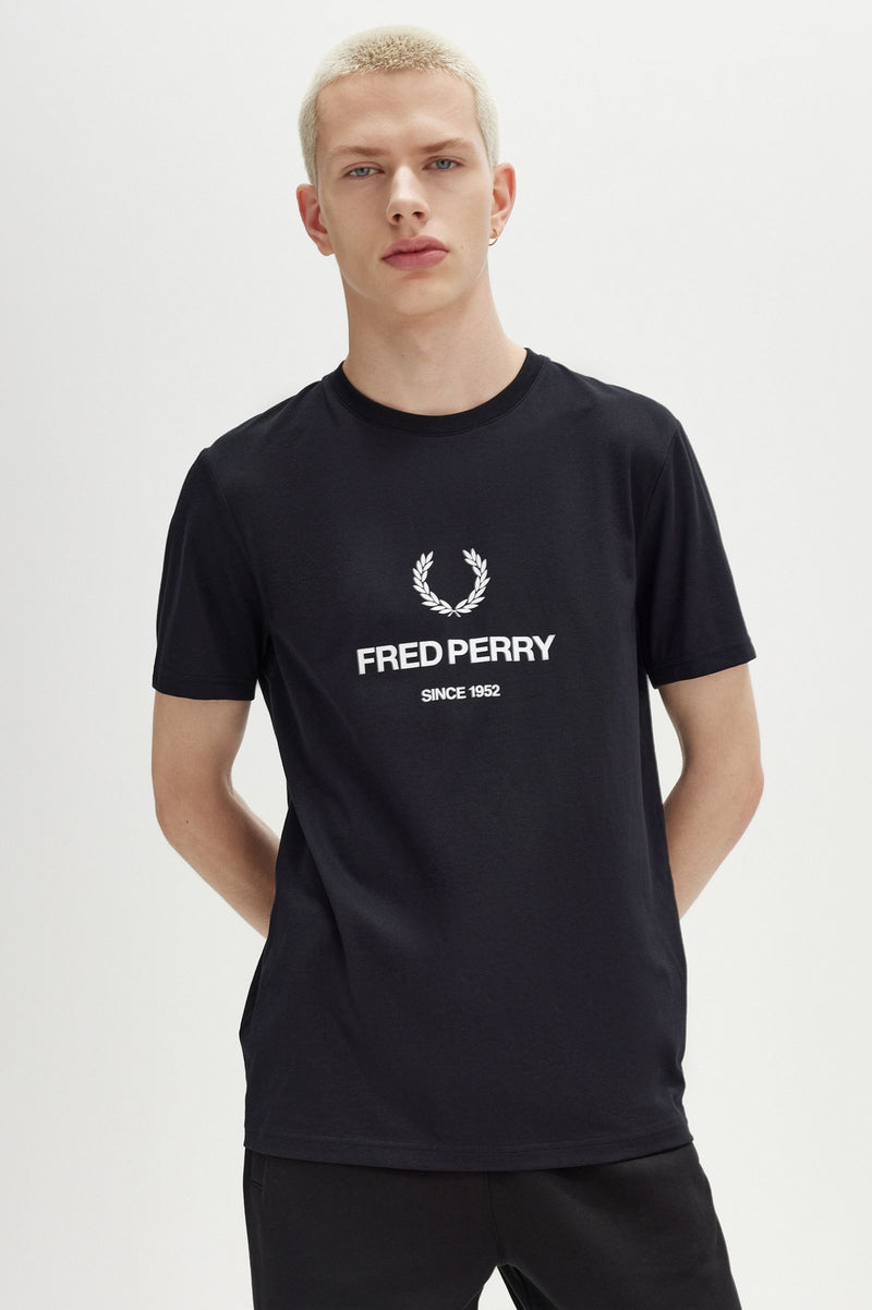 FRED PERRY GRAPHIC T-SHIRT