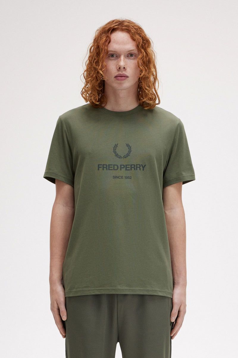 FRED PERRY GRAPHIC T-SHIRT