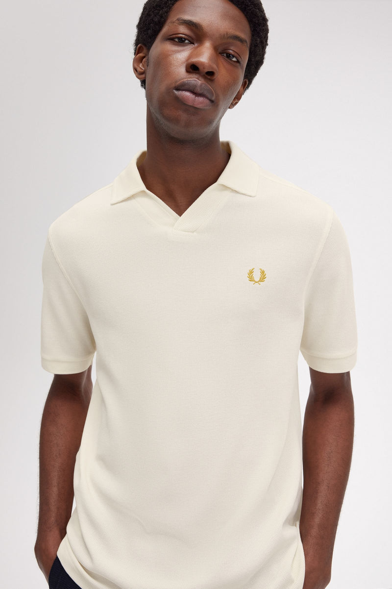 OPEN COLLAR WAFFLE POLO SHIRT