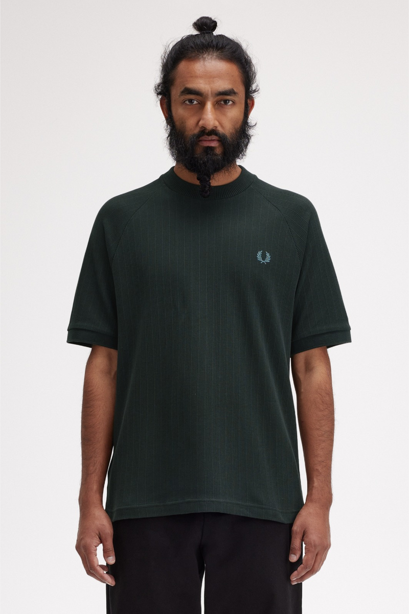 RIBBED RAGLAN SLEEVE T-SHIRT